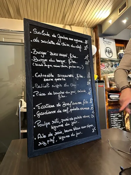 menu 1 of Café Le Paris