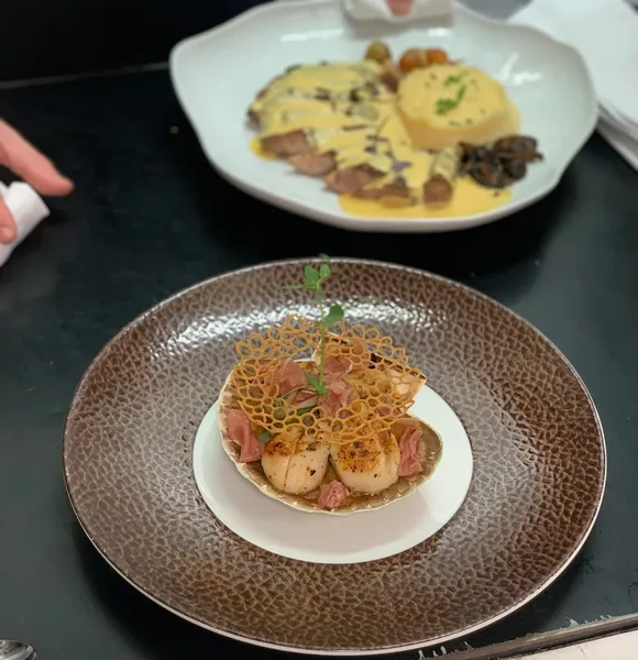 menu 1 of Le Cohé