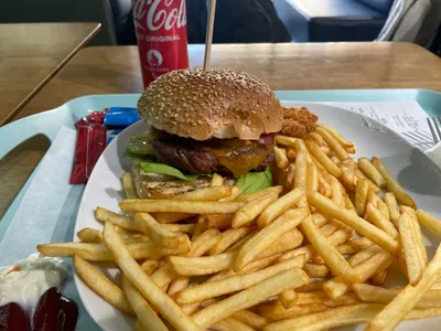 786 - Le Mans I Brasserie & Burger