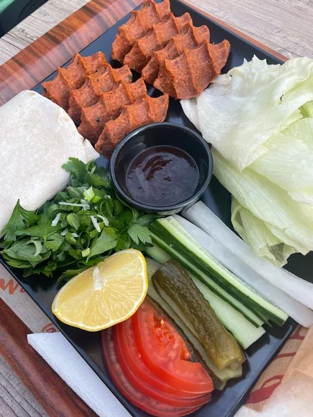 menu 2 of Cigkoftem Dijon