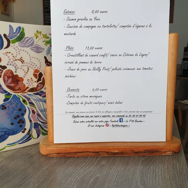 menu 0 of Le Petit Bouchon