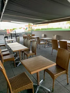 Aux buffets de JO'S