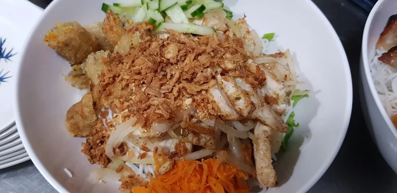 menu 1 of Chez Quyên-Chi