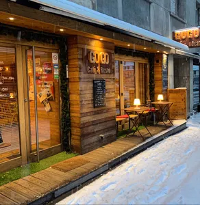 Gogo Café & Resto