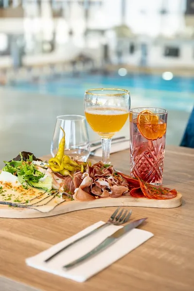 menu 1 of Le Resto - UCPA Aqua Stadium Mérignac