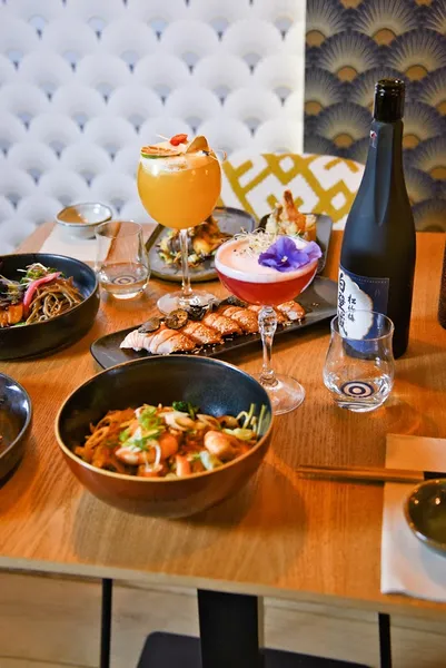 menu 1 of Le Yen Koï