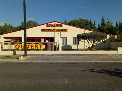 Royal Wok