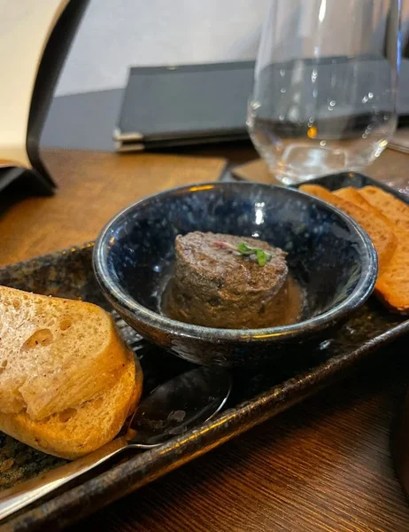 menu 2 of La Poule Noire