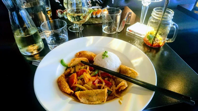 menu 1 of Le Wok Restaurant