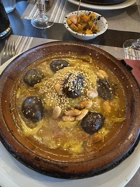 menu 2 of Le Chameau