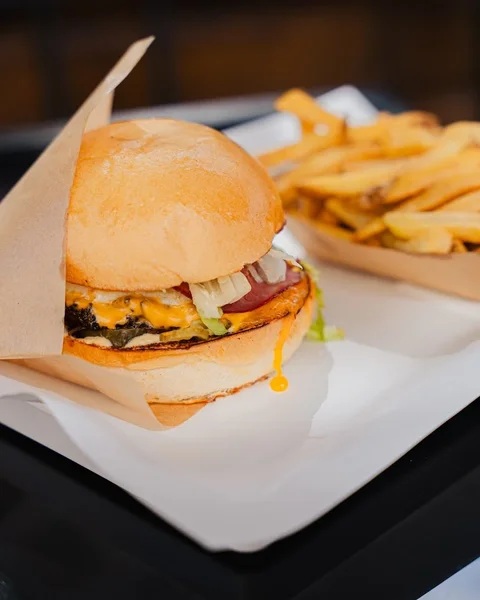 menu 2 of GRUB - Burger & wok