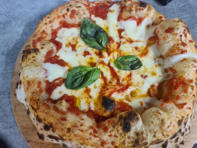 menu 2 of Pizzandwich
