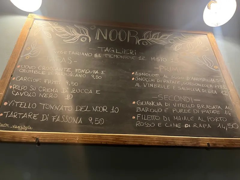 menu 2 of Noor Vanchiglia