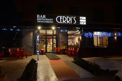 Cerri'S Bar Pizzeria