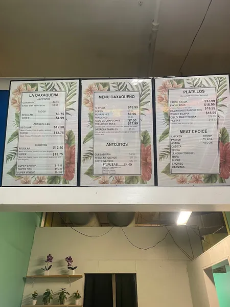 menu 0 of La Oaxaqueña