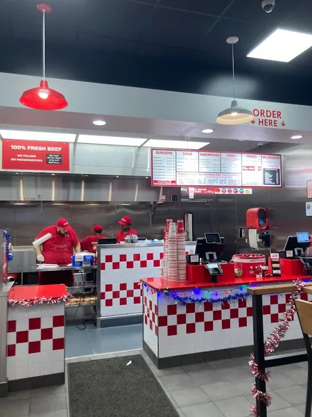 Vibe Five Guys 1