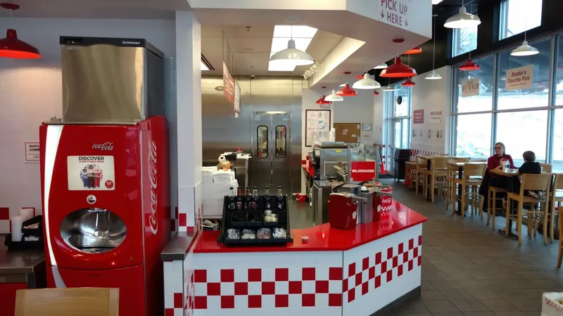 Dining ambiance Five Guys 1