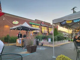 Applebee's Grill + Bar