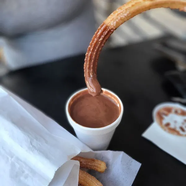 Churros con Chocolate El Marinero Restaurant