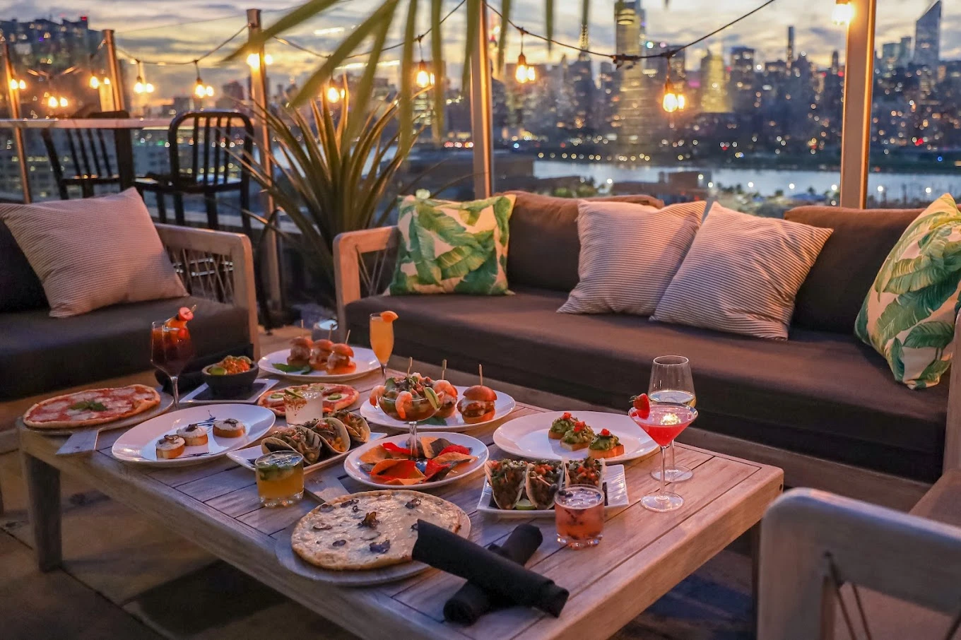 Lost in Paradise Rooftop - Reviews & Menu - New York City