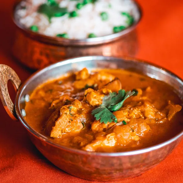 Makalu Chicken Vindaloo Himalayan Curry House Restaurant and Bar