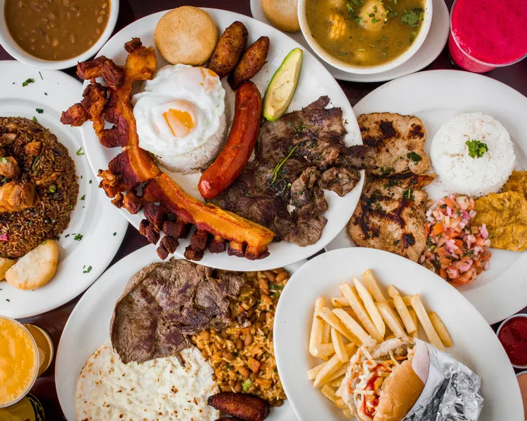 Bandeja Paisa Sabor Y Punto Colombian Restaurant