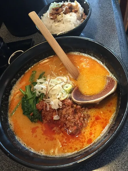 Spicy Tantanmen Tanpopo Ramen and Sake