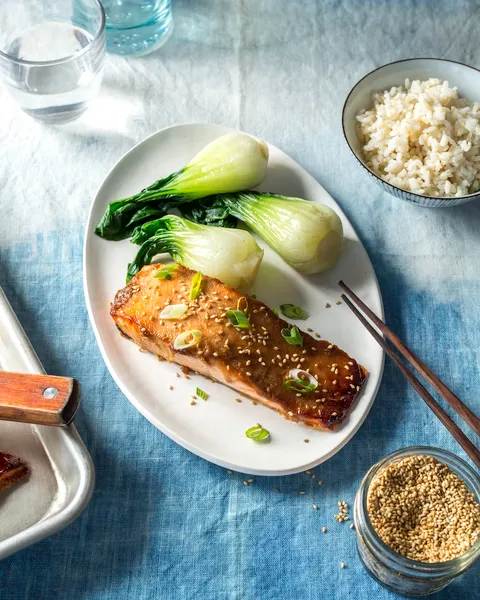 Miso Glazed Salmon The Bowl (Street Noodle & Salad)