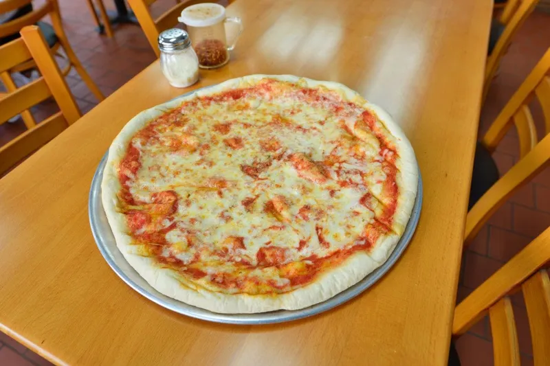 Margherita Pizza Dom & Vinnies Restaurant