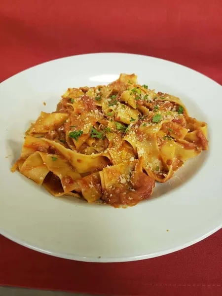 Pappardelle Bolognese Lusitania