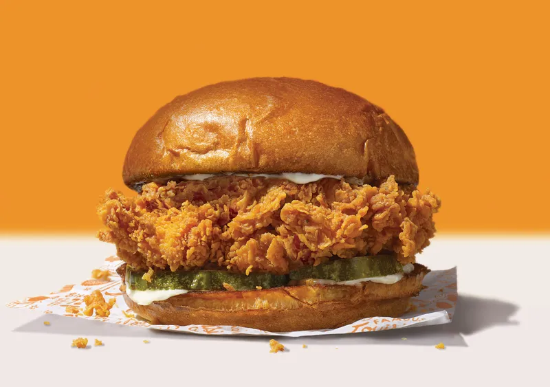 Spicy Chicken Sandwich Popeyes Louisiana Kitchen