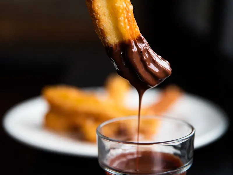 Churros con Chocolate Pantojarse Restaurant & Bakery