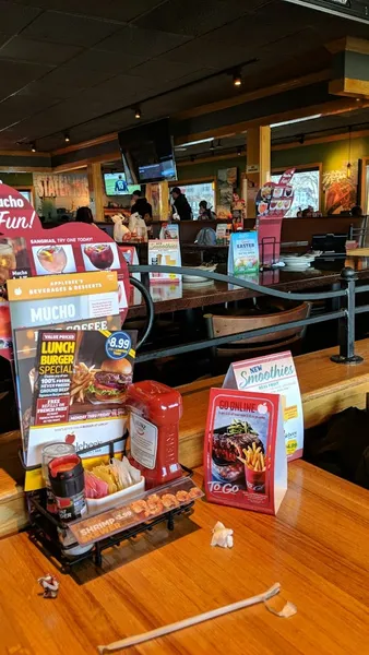 Vibe Applebee's Grill + Bar 2