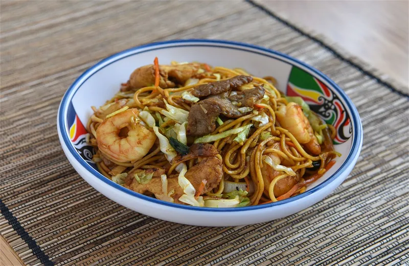 Shrimp Lo Mein King's Wok