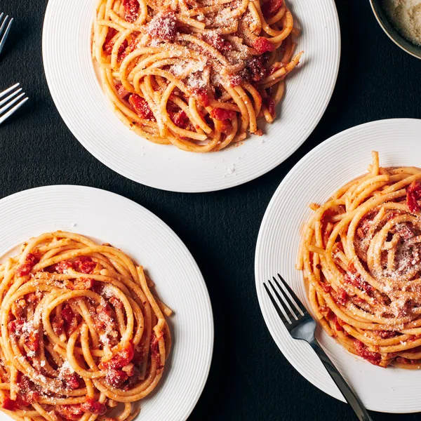 Bucatini all'Amatriciana Il Violino