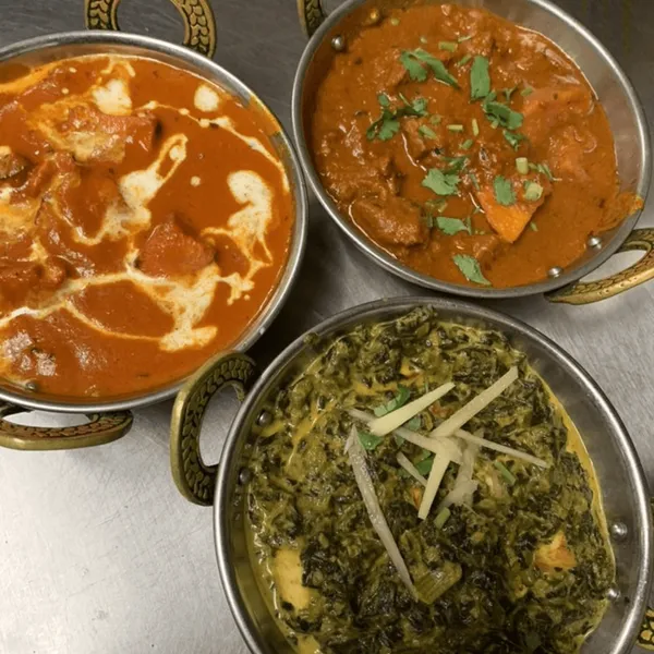 Saag Paneer Alachi Masala