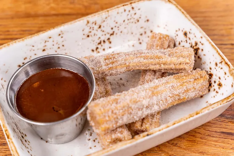 Churros con Chocolate Tacombi