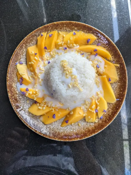 Mango Sticky Rice Rim Nam Thai Kitchen