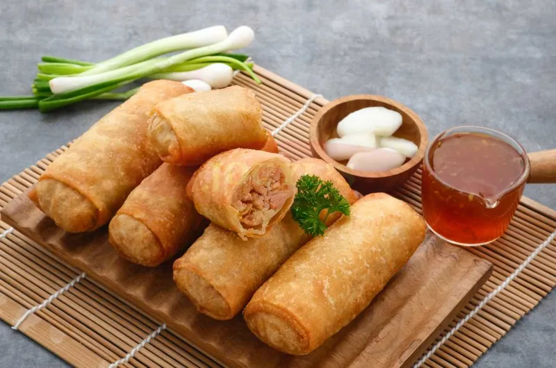 Lumpia Shanghai Red Bamboo