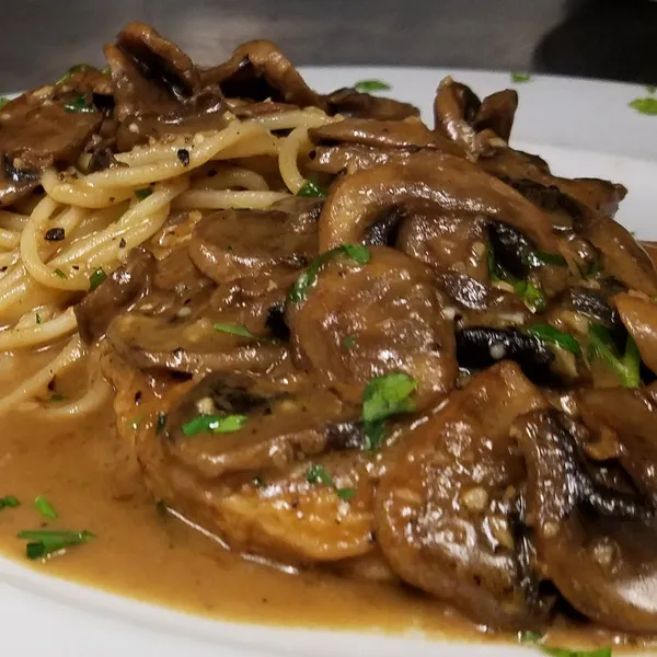 Chicken Marsala La Fontana