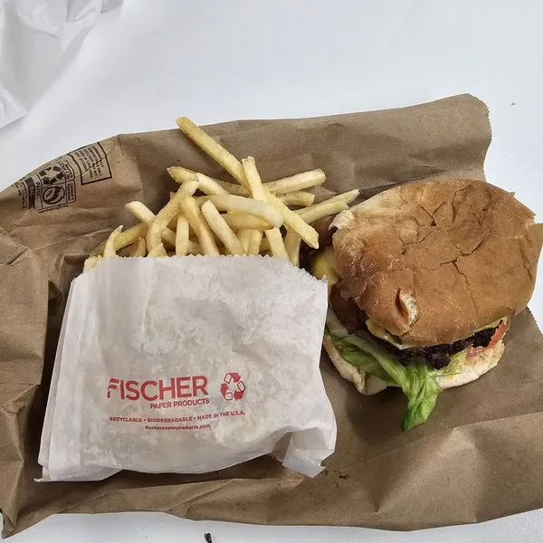 Hand-Cut Fries Petey’s Burger