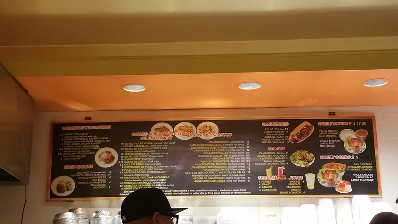 menu of La Parada