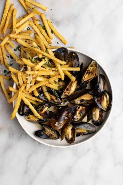 Moules Frites Jacques Brasserie