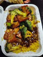 Szechuan Delight 川園 Chinese Food