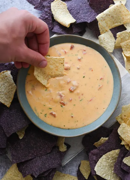 Chile Con Queso Cabana