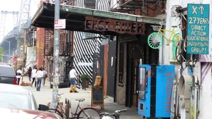 East River Bar