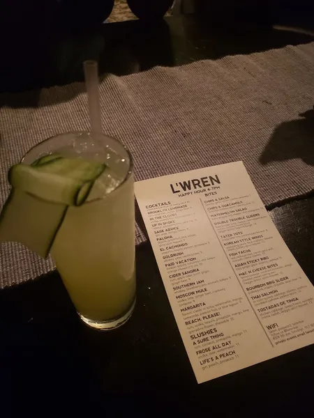 menu of L’Wren