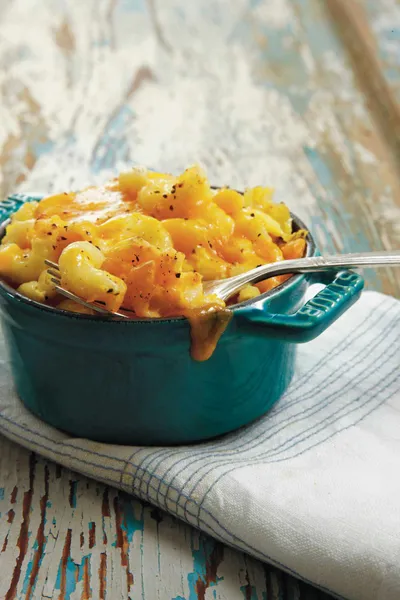 Potluck Macaroni and Cheese Hearty House