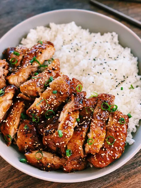 Garlic Chicken and Rice Mayflower Chinese restaurant