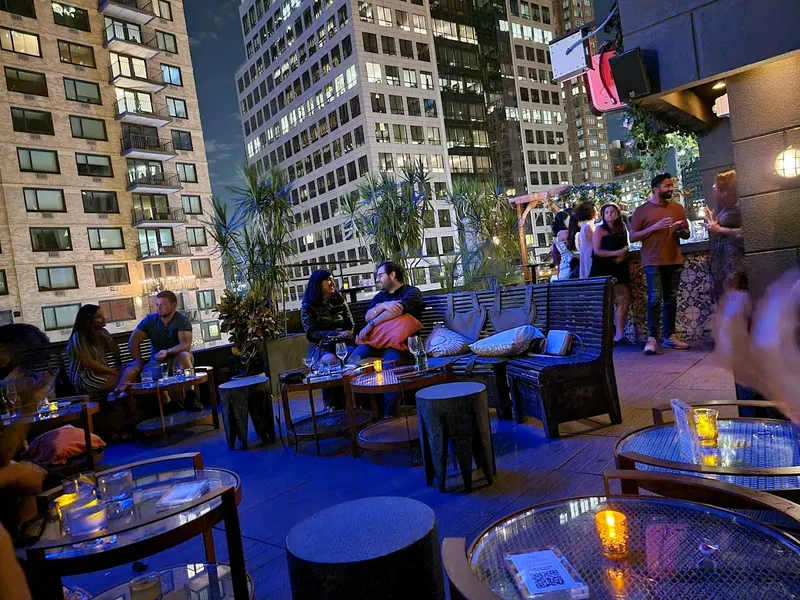 Vibe PHD Terrace at Dream Midtown 3